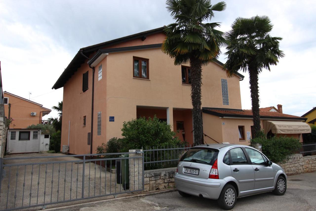 Irena A2 Apartment Novigrad  Luaran gambar
